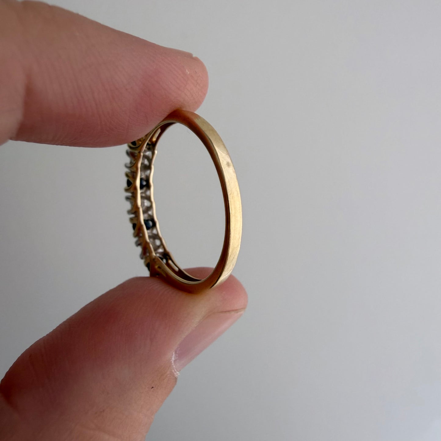 V I N T A G E // topaz hopscotch / 10k half eternity band with topaz and diamonds / size 6.75