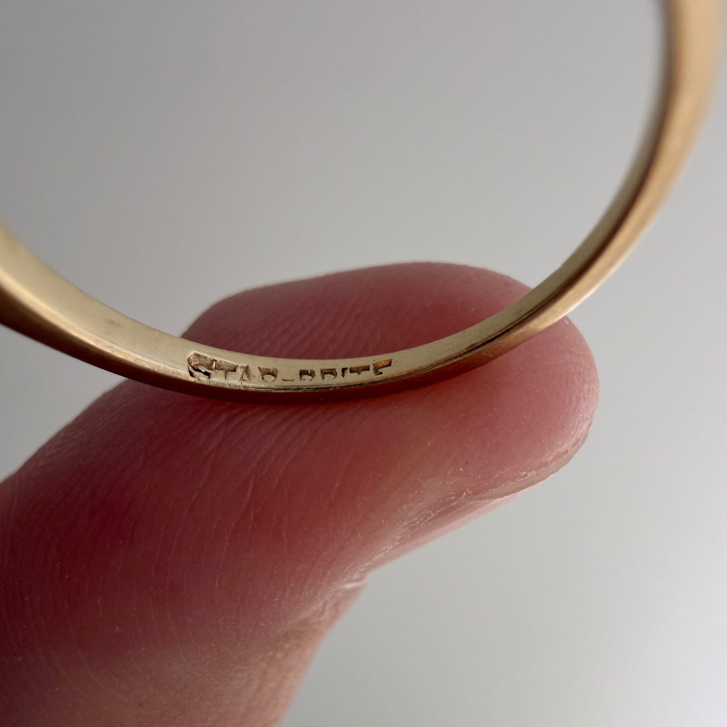 V I N T A G E // better together / 14k yellow and white gold diamond flat bow band / size 5.25+