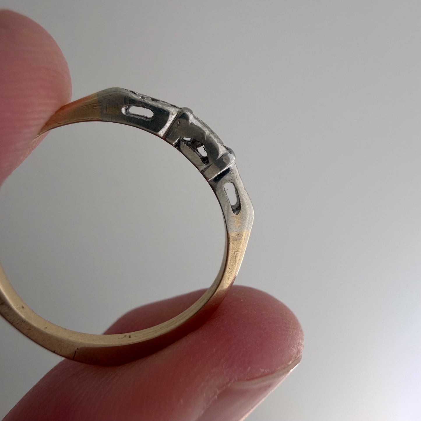 A N T I Q U E // deco delight / 14k yellow and white gold late art deco diamond band / size 5
