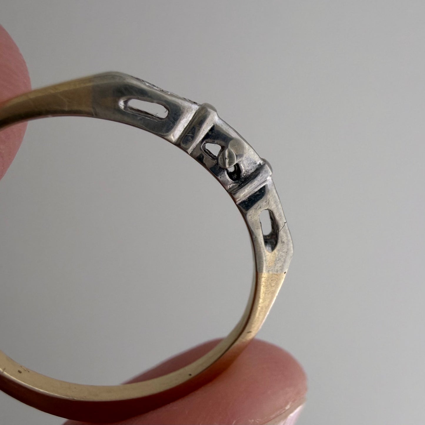 A N T I Q U E // deco delight / 14k yellow and white gold late art deco diamond band / size 5