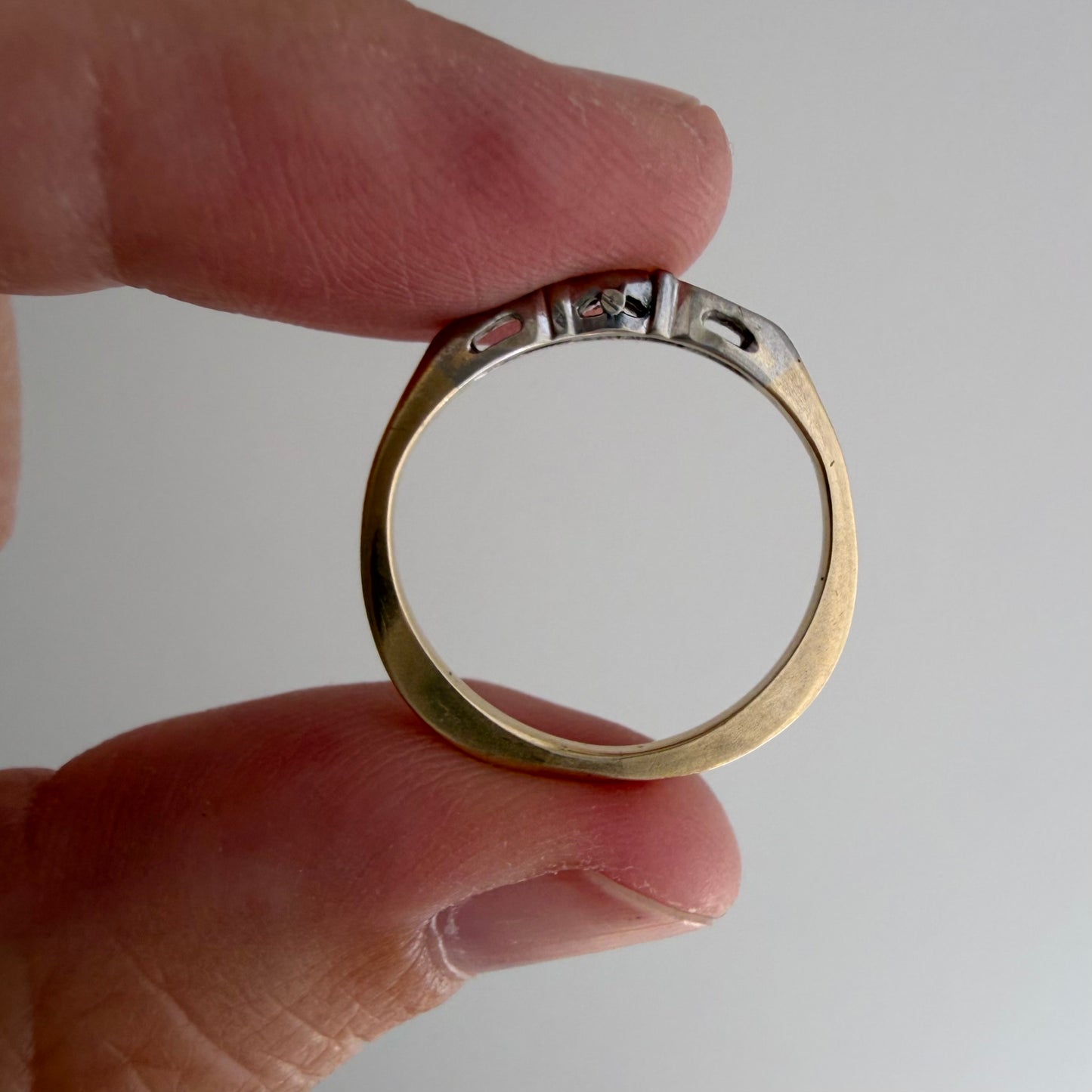 A N T I Q U E // deco delight / 14k yellow and white gold late art deco diamond band / size 5