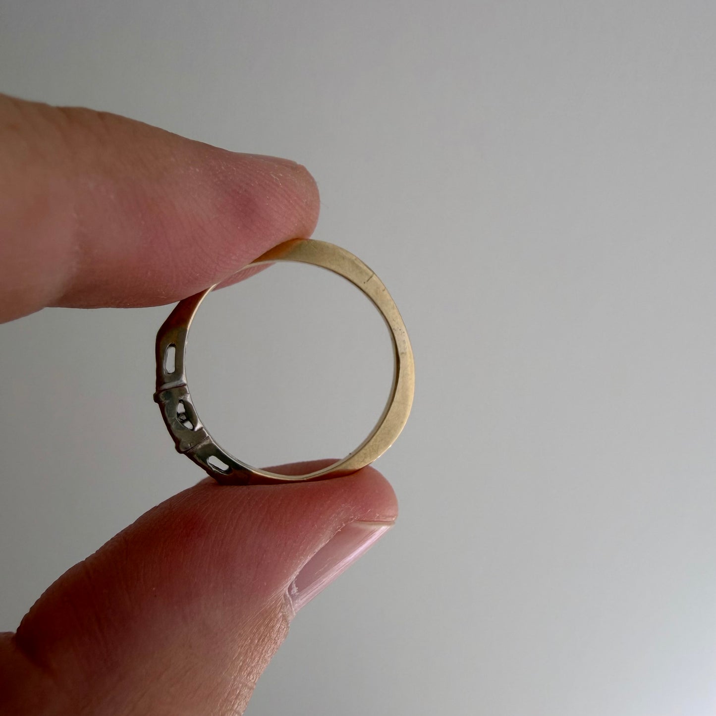 A N T I Q U E // deco delight / 14k yellow and white gold late art deco diamond band / size 5