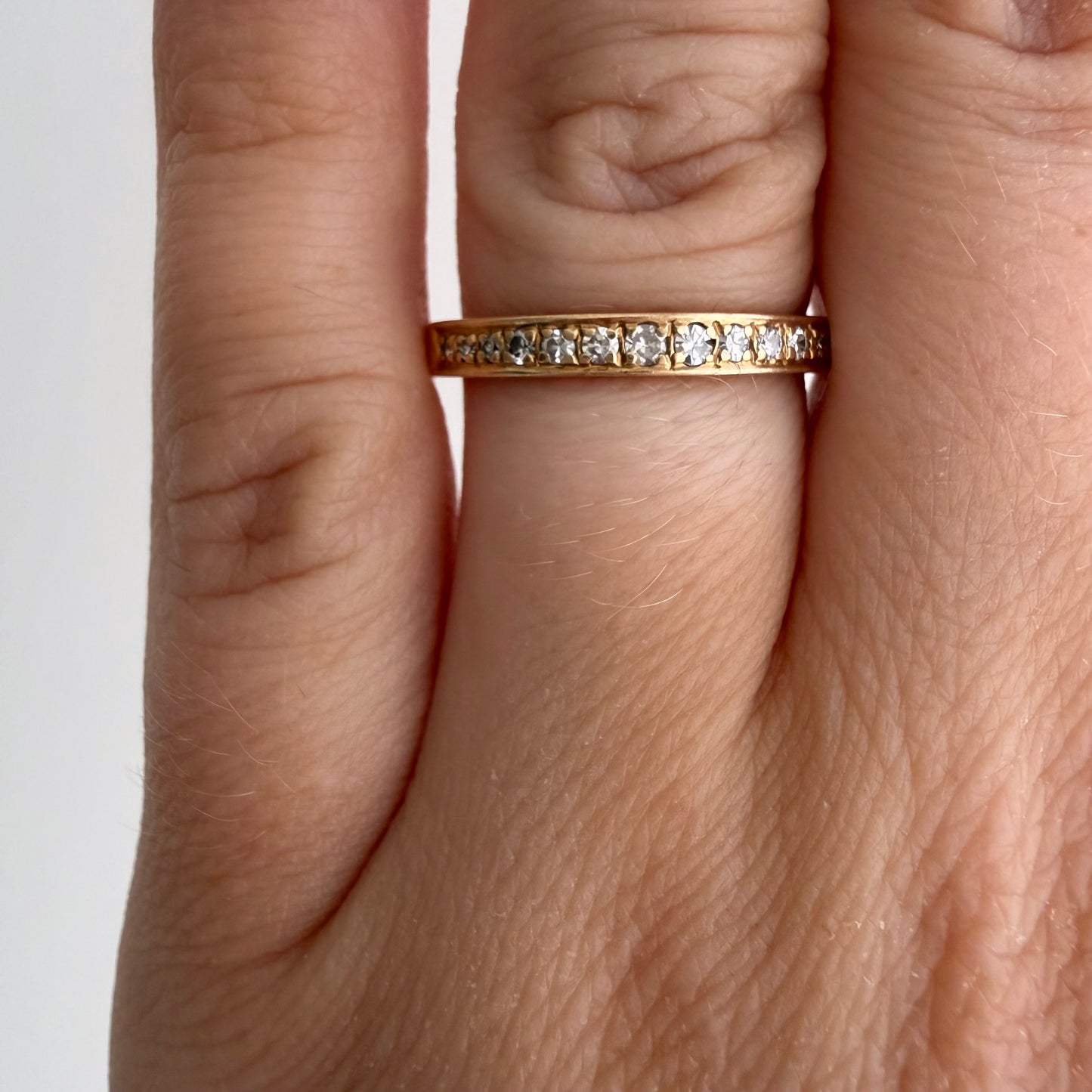 E S T A T E // pipe cut perfection / 14k and diamond pipe cut band with pave diamonds / size 5.75