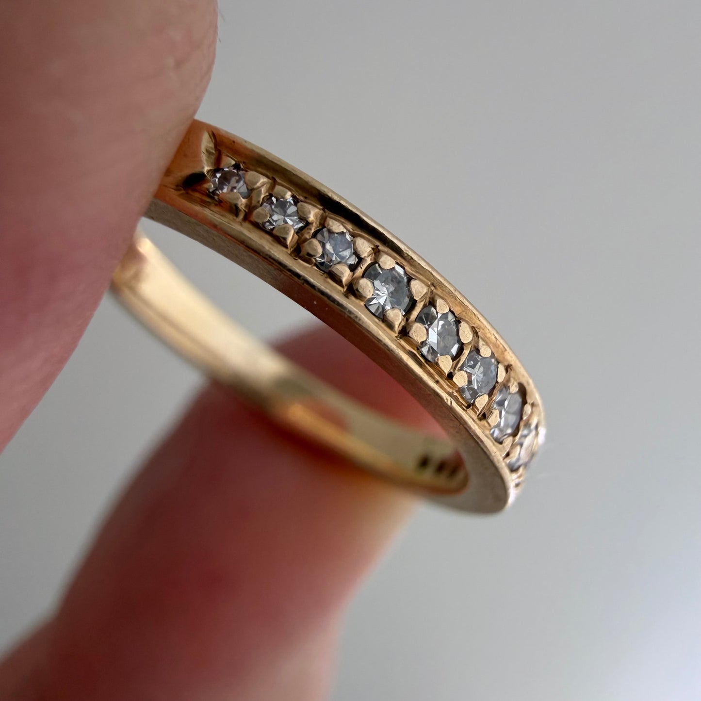 E S T A T E // pipe cut perfection / 14k and diamond pipe cut band with pave diamonds / size 5.75