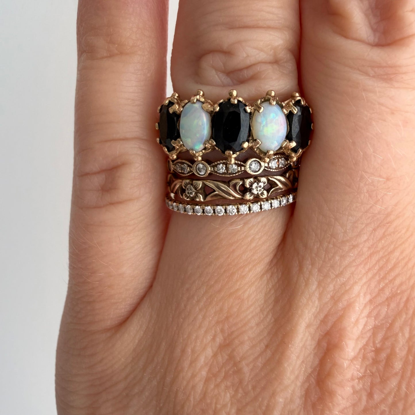 V I N T A G E // opal topaz hopscotch / 9k + blue topaz + opal whimsical five stone ring / size 6.75
