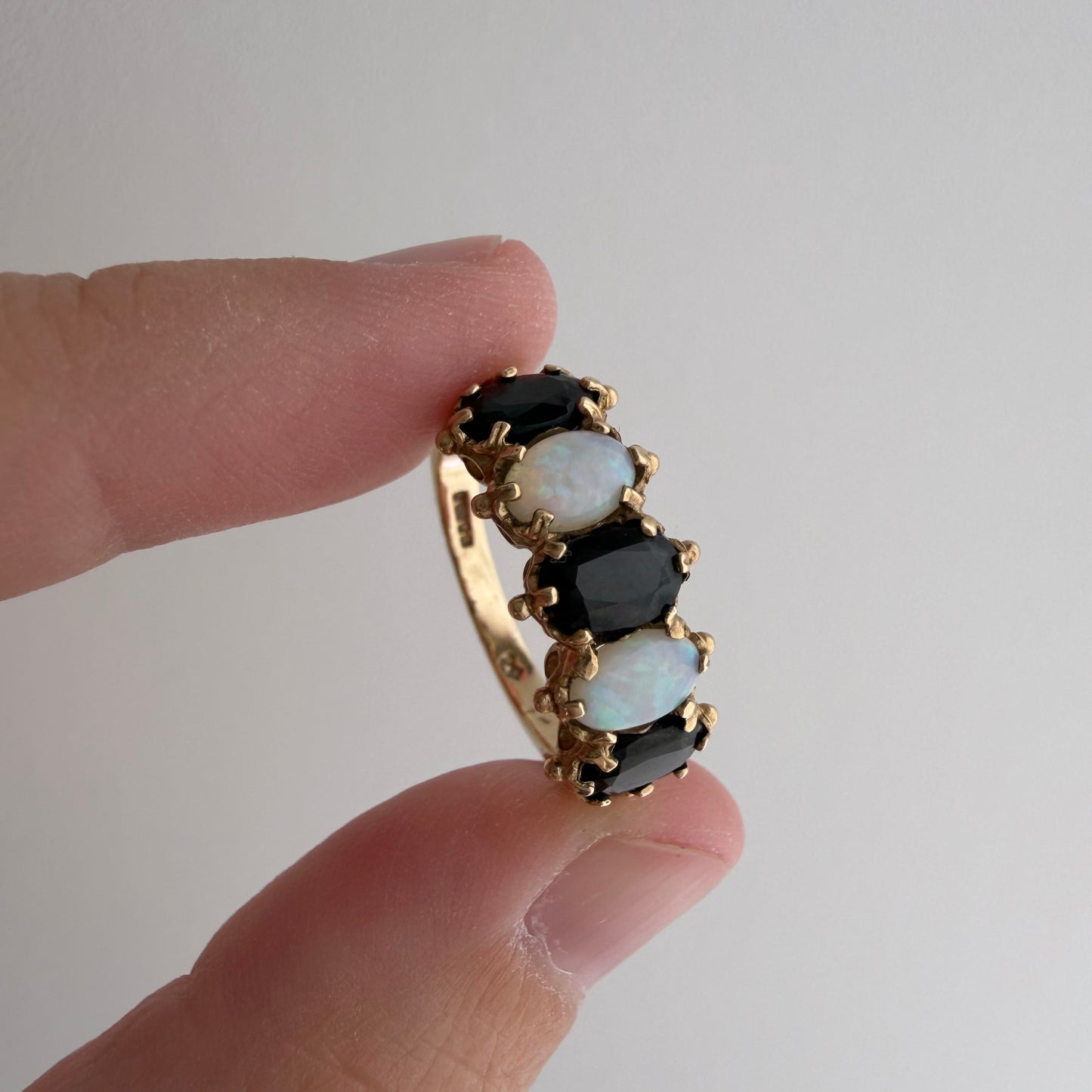 V I N T A G E // opal topaz hopscotch / 9k + blue topaz + opal whimsical five stone ring / size 6.75