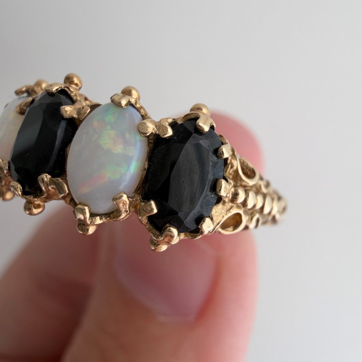 V I N T A G E // opal topaz hopscotch / 9k + blue topaz + opal whimsical five stone ring / size 6.75
