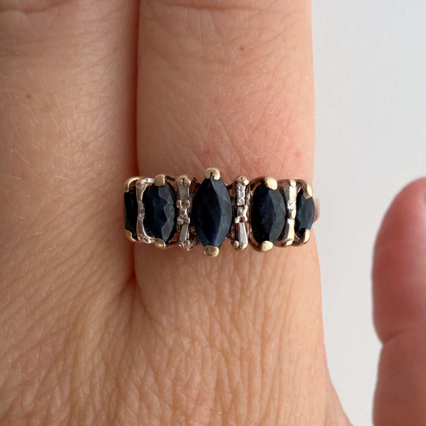 V I N T A G E // marquise magic / 10k and blue topaz raised band / size 6.25