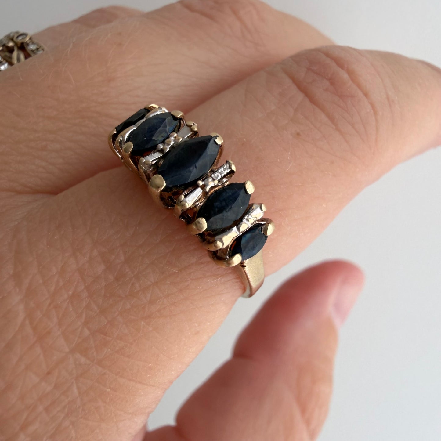 V I N T A G E // marquise magic / 10k and blue topaz raised band / size 6.25