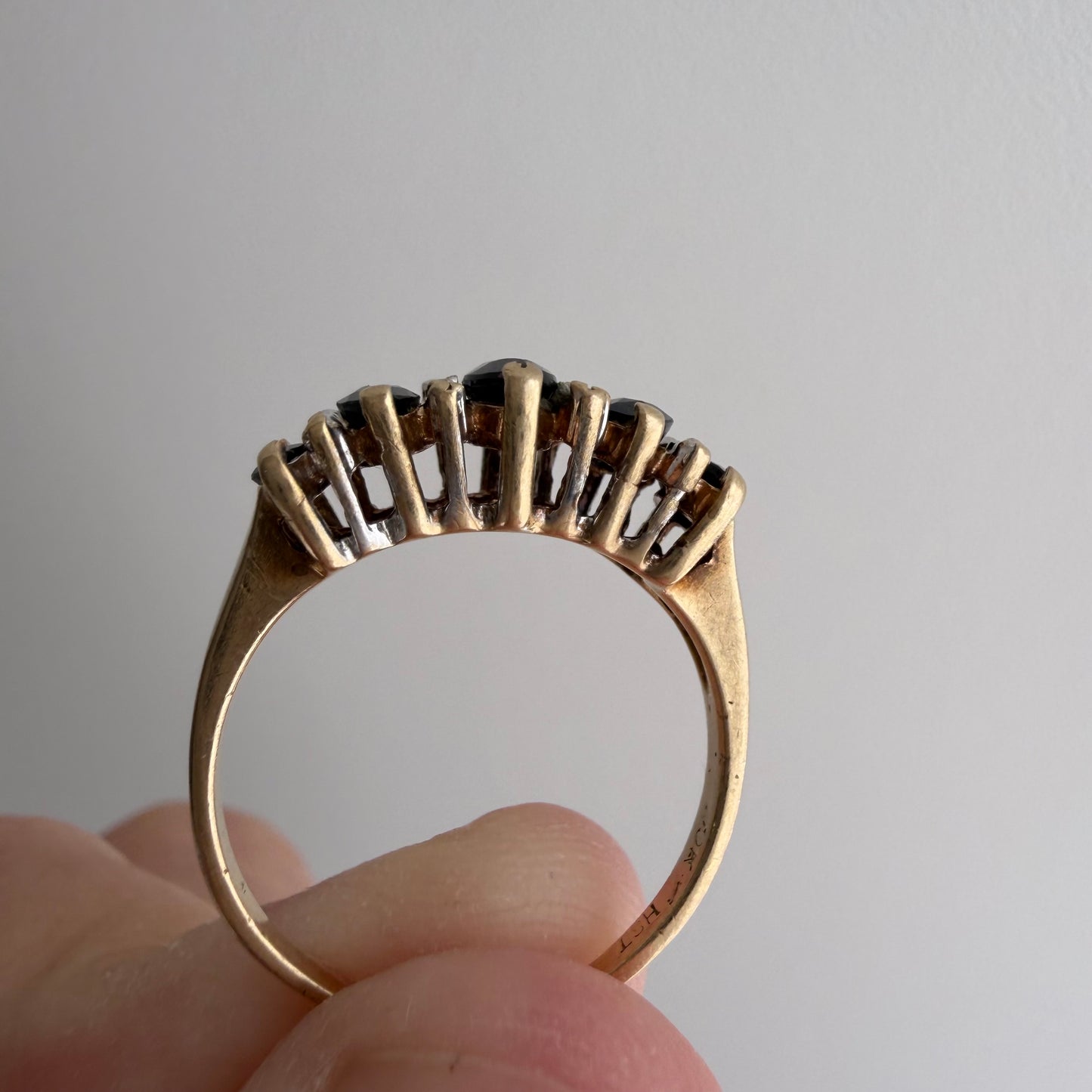V I N T A G E // marquise magic / 10k and blue topaz raised band / size 6.25