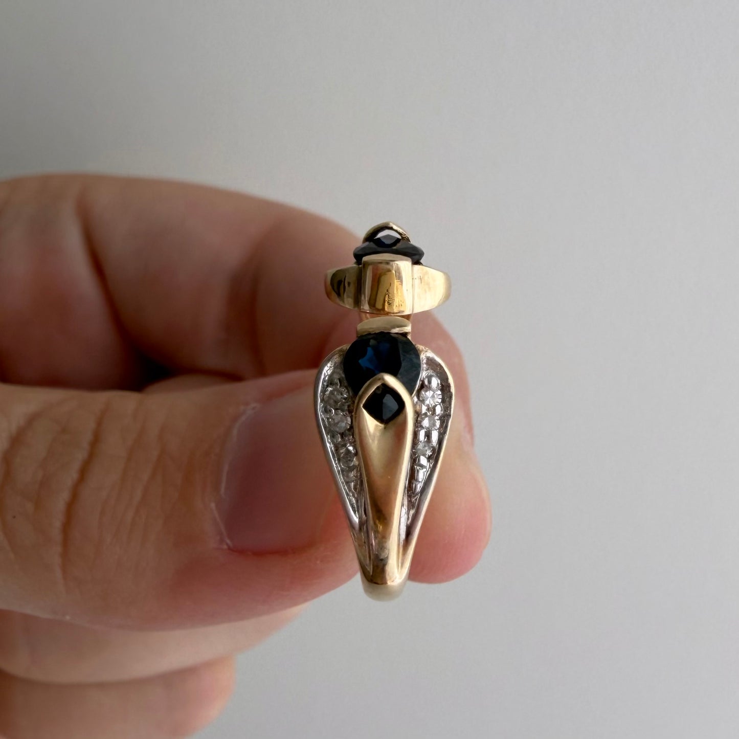 V I N T A G E // sweetest cobras / 10k double snake band with topaz and diamonds / size 7.25