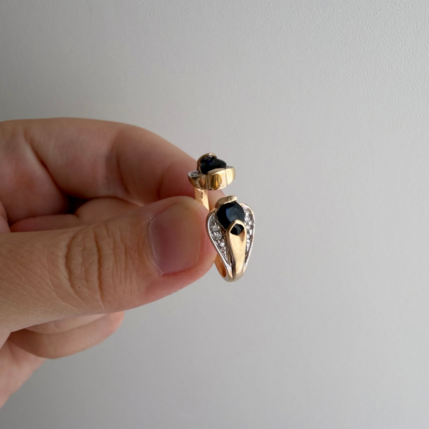 V I N T A G E // sweetest cobras / 10k double snake band with topaz and diamonds / size 7.25