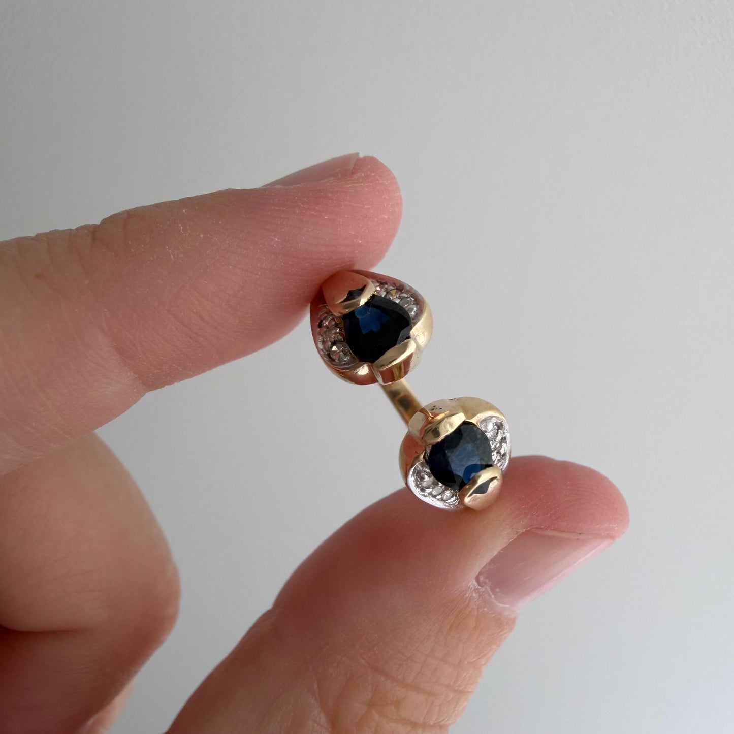 V I N T A G E // sweetest cobras / 10k double snake band with topaz and diamonds / size 7.25