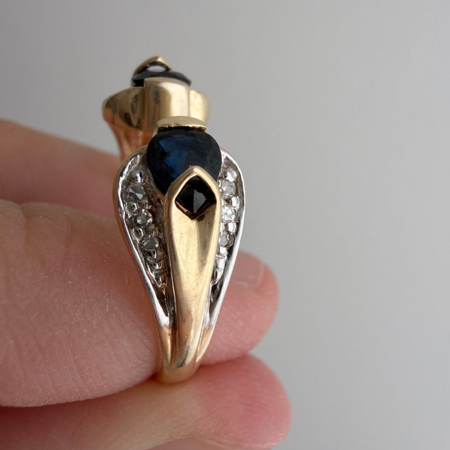 V I N T A G E // sweetest cobras / 10k double snake band with topaz and diamonds / size 7.25