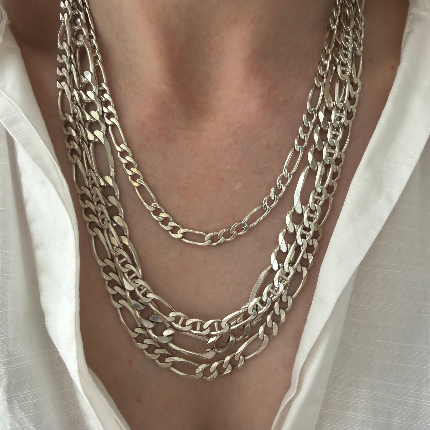 LIKE A LIVE // sterling silver chunky figaro link chains