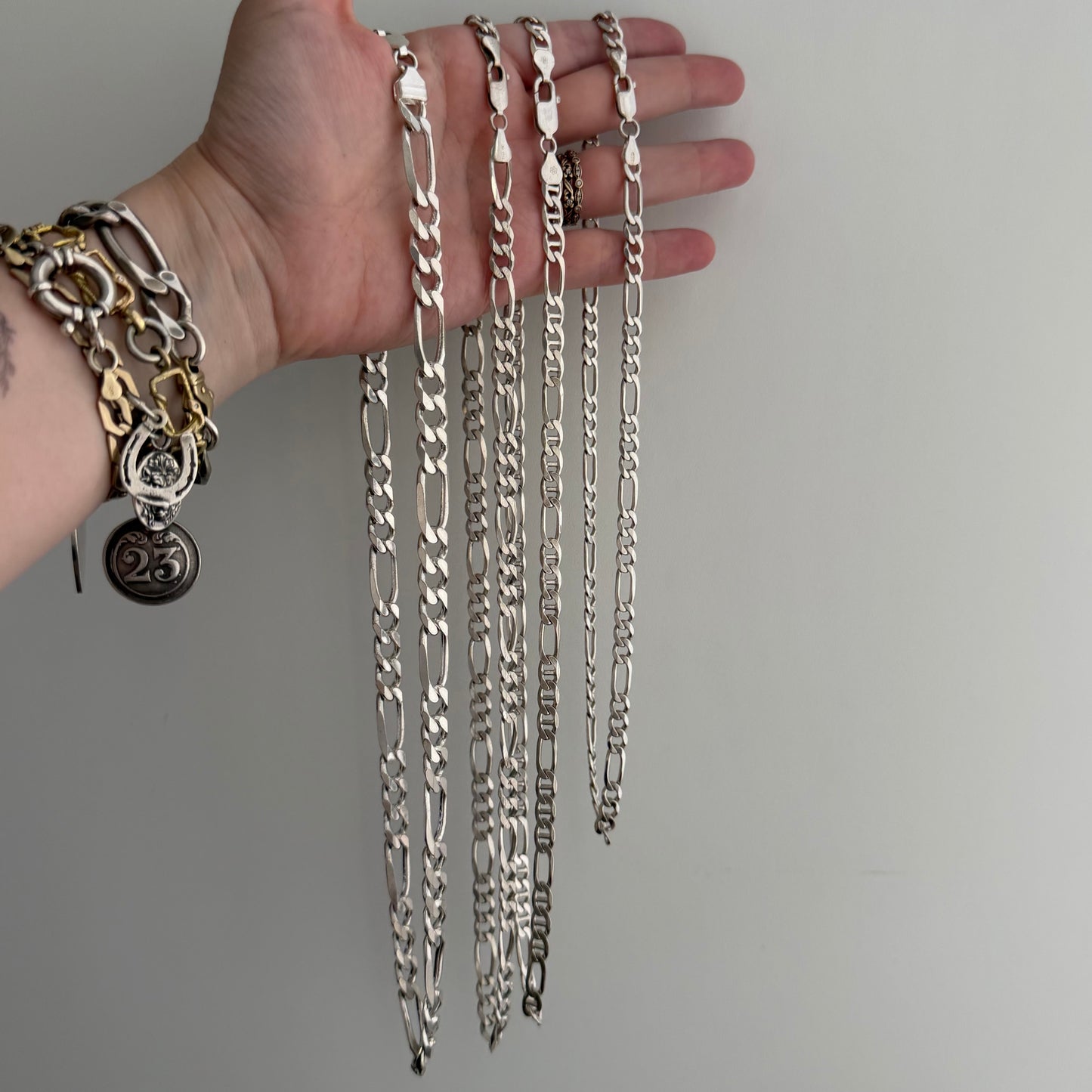 LIKE A LIVE // sterling silver chunky figaro link chains