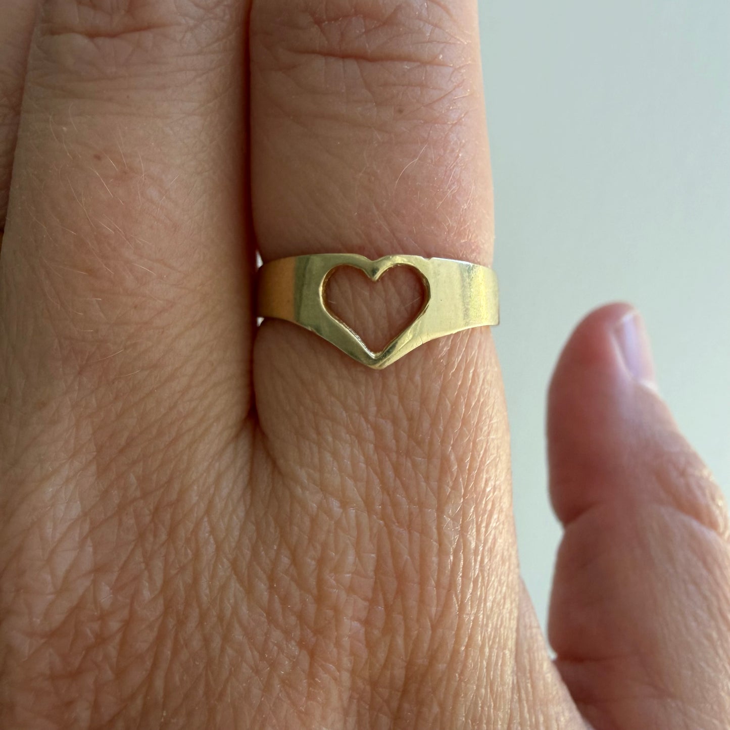 SHOP THE LOOK // karat gold ring stack