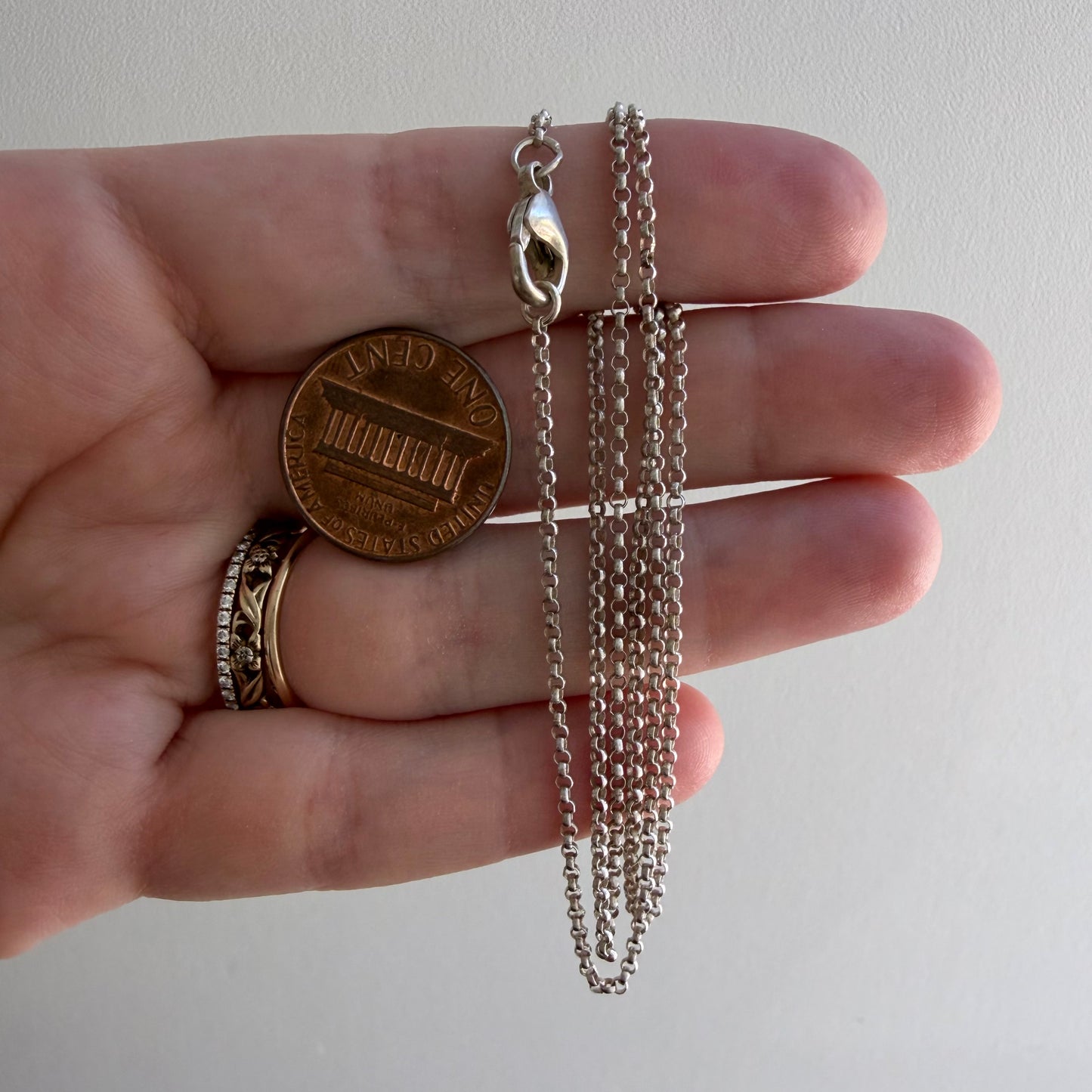 E S T A T E // sterling silver pendant chains