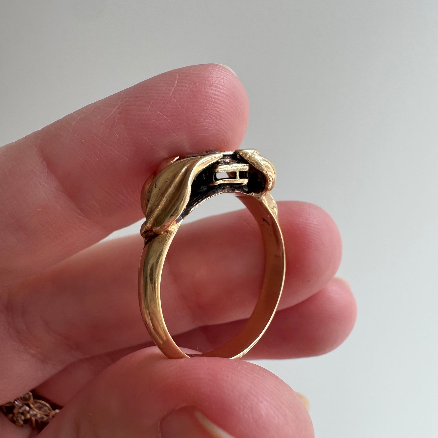 V I N T A G E // hexagonal bloom / 14k mid century one of a kind stick pin ring / size 7