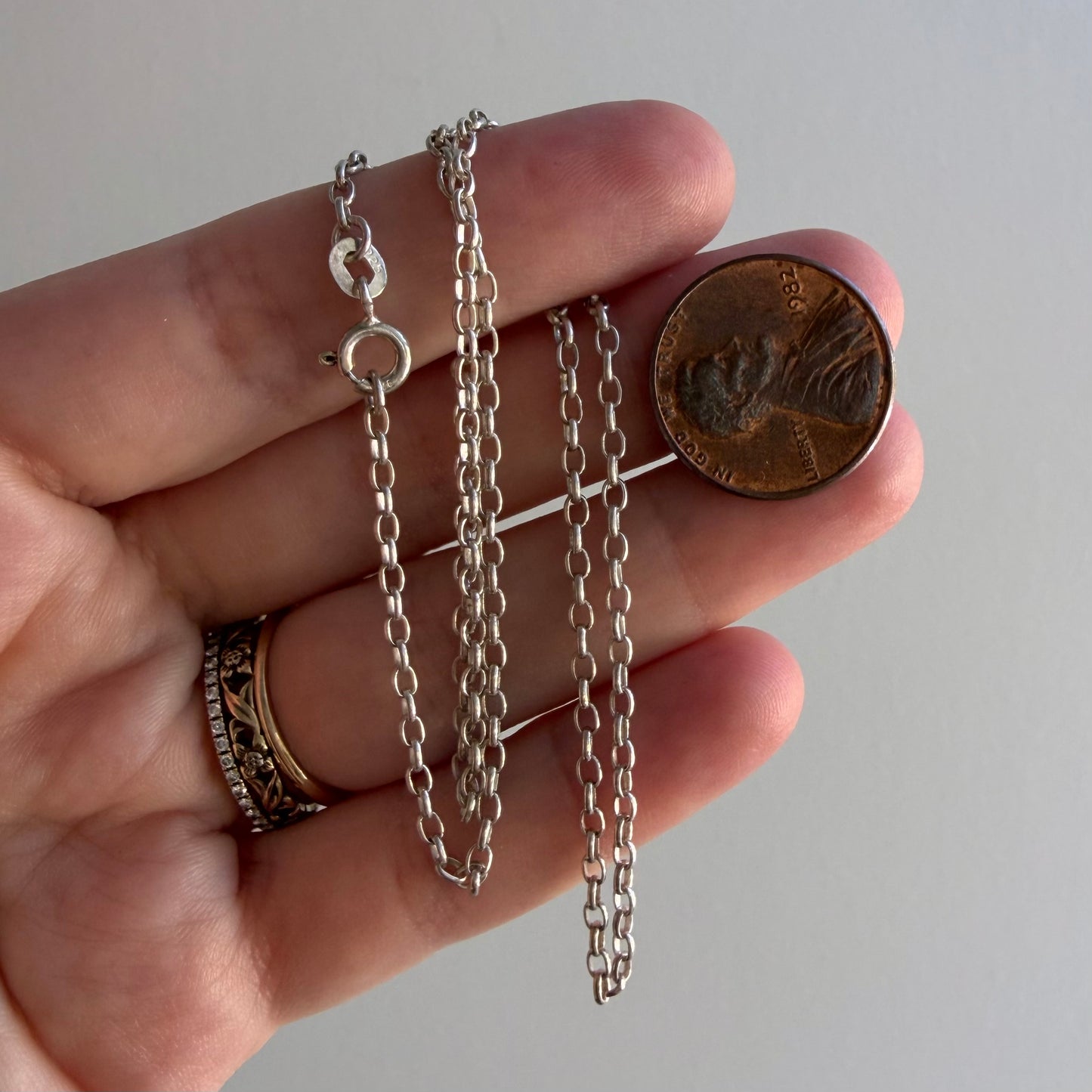 E S T A T E // sterling silver pendant chains