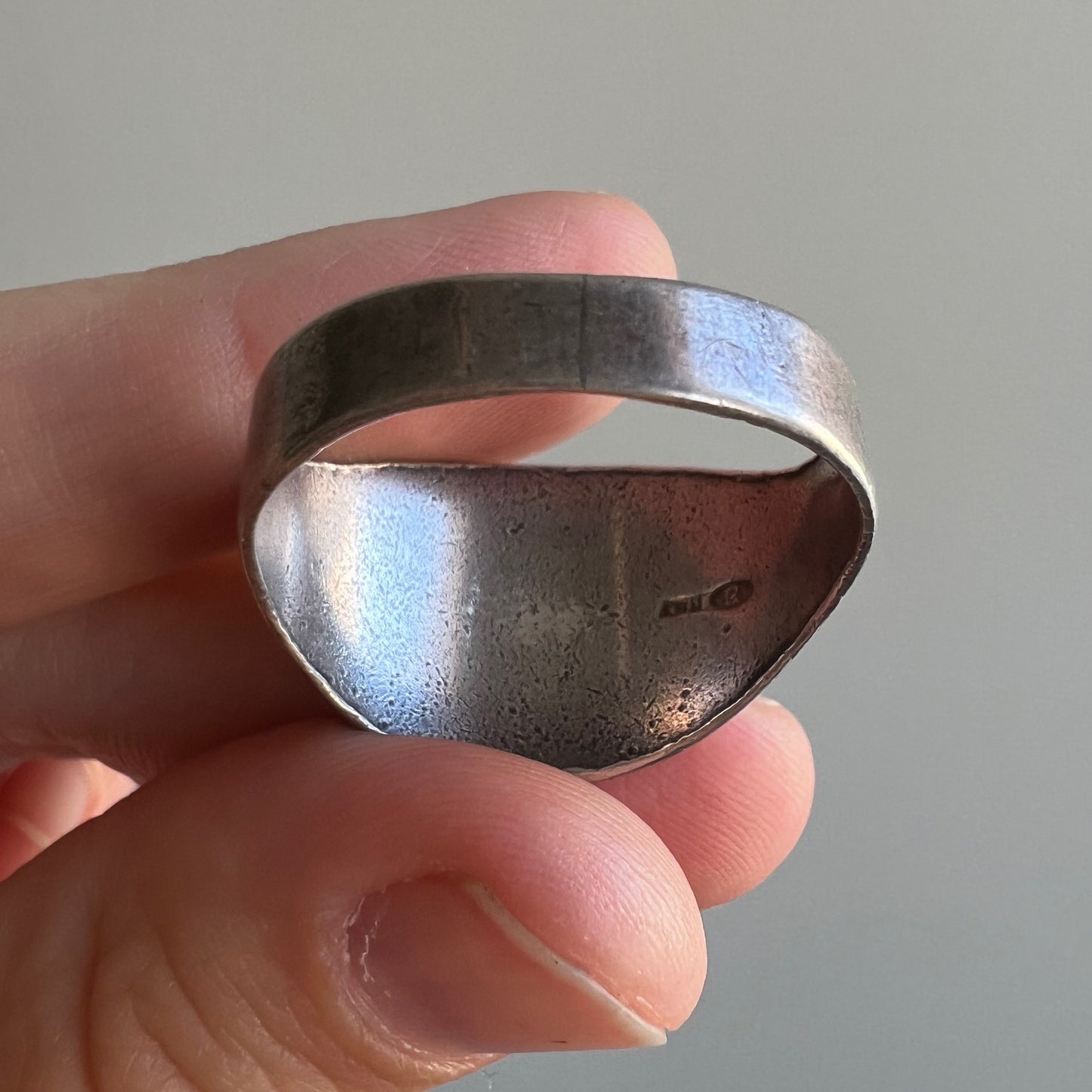 reimagined V I N T A G E // f*ck it / sterling silver oval signet ring with freshly engraved sentiment / size 12.75