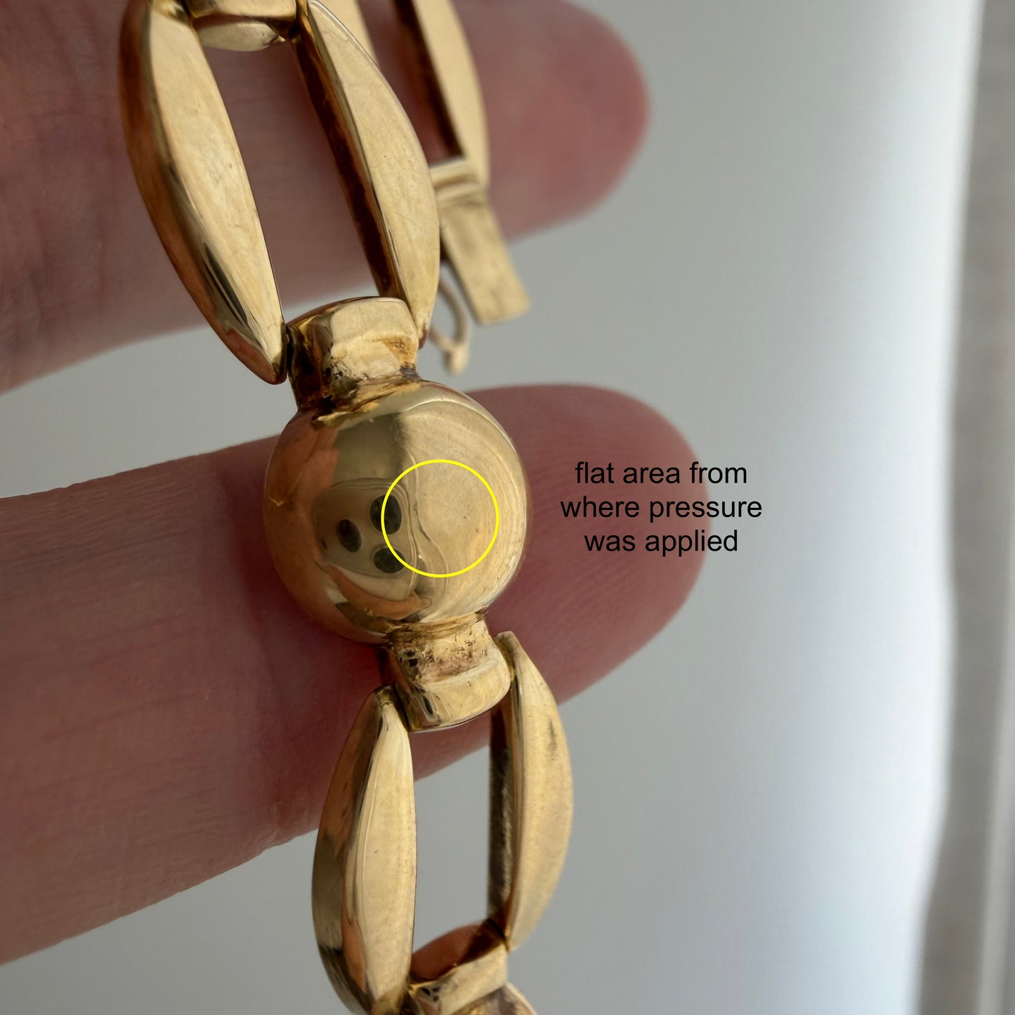 V I N T A G E // almost anchor / fancy hollow open and orb flat link bracelet / 7.5", 7.8g