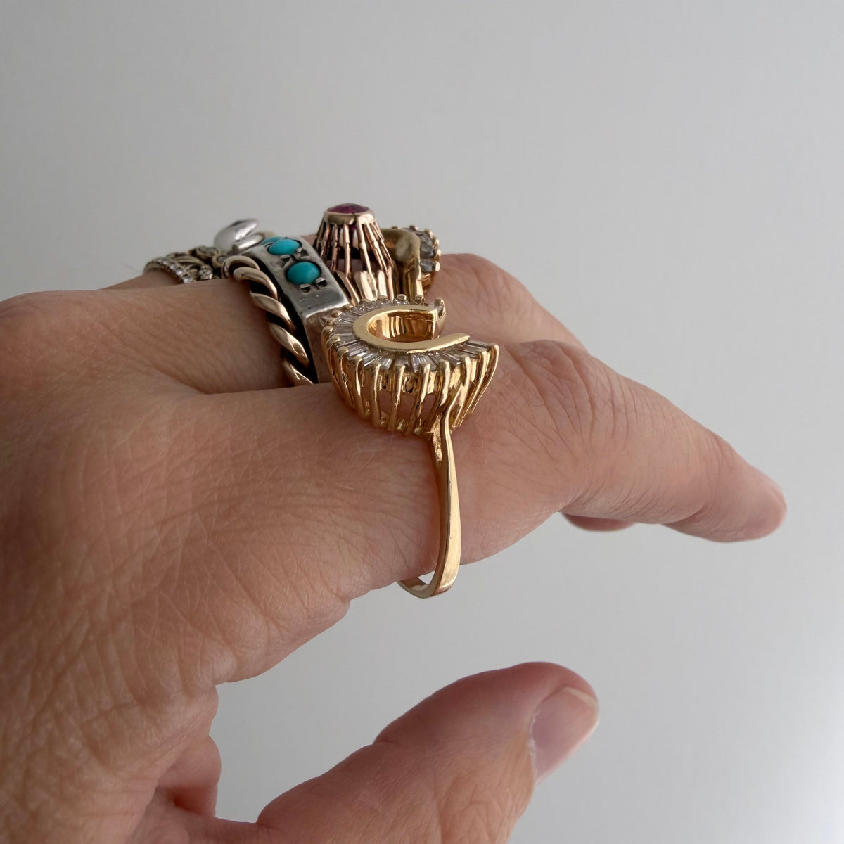 V I N T A G E // primed for luck / 14k and baguette diamond horseshoe ring / size 8