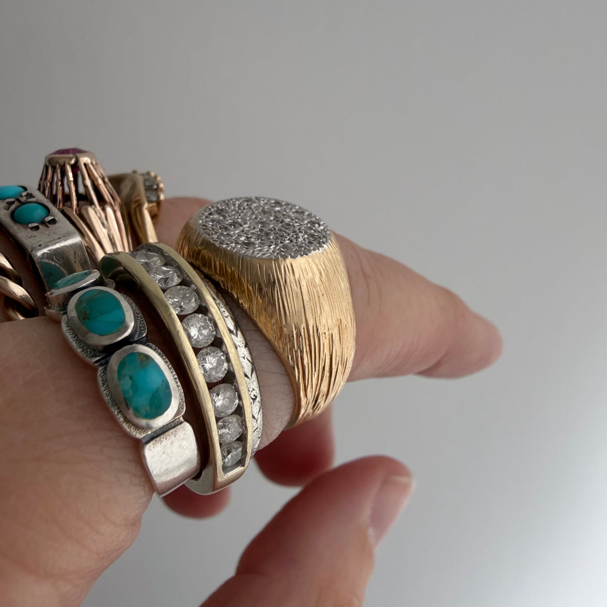 V I N T A G E // la luna / two tone 14k diamond cluster signet / size 7