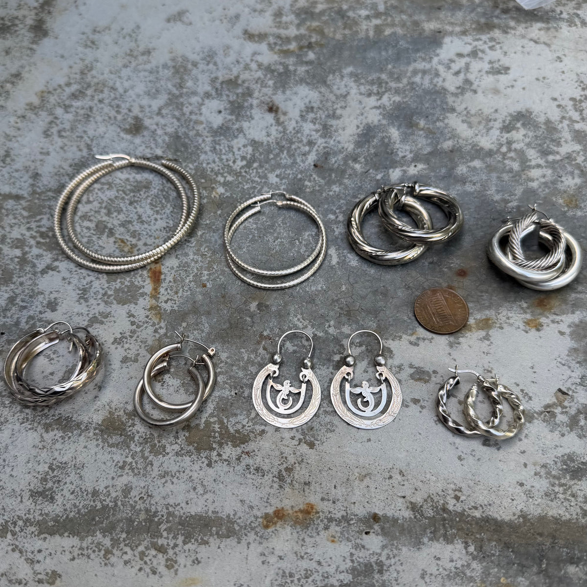 LIKE A LIVE // preloved sterling silver hoop earrings