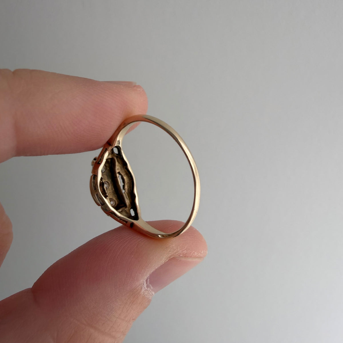 V I N T A G E // floral resilience / 1930s three stone floral east west navette ring with new diamonds / size 7