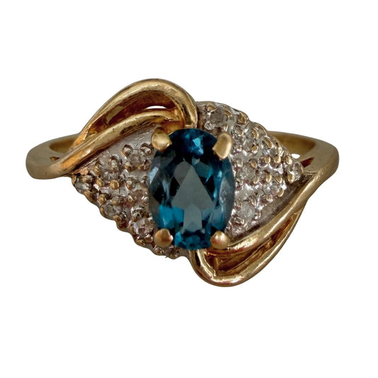 V I N T A G E // protective eye / 10k evil eye ring with topaz + diamonds / size 6.75
