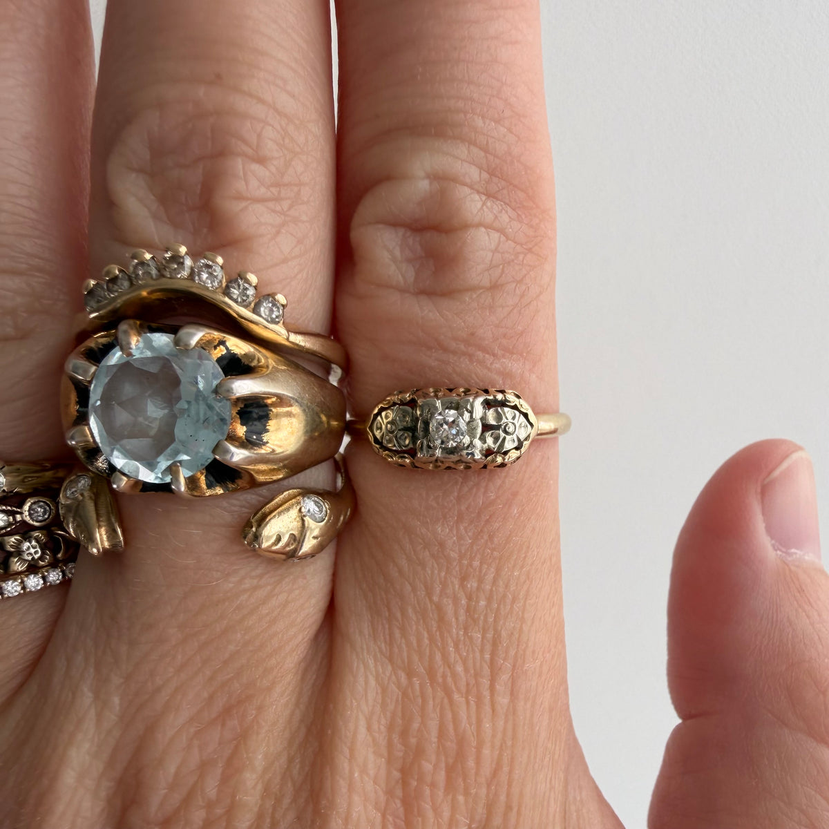 A N T I Q U E // blooming love / two tone 14k and diamond floral solitaire ring / size 6