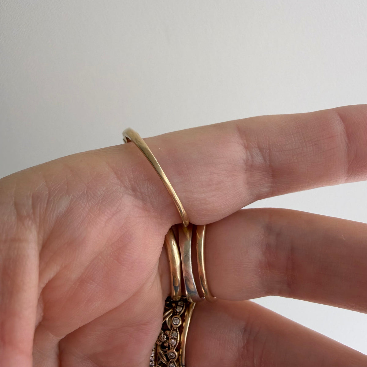 V I N T A G E // art nouveau does deco / bicolor 14k diamond and ruby band / size 8.5