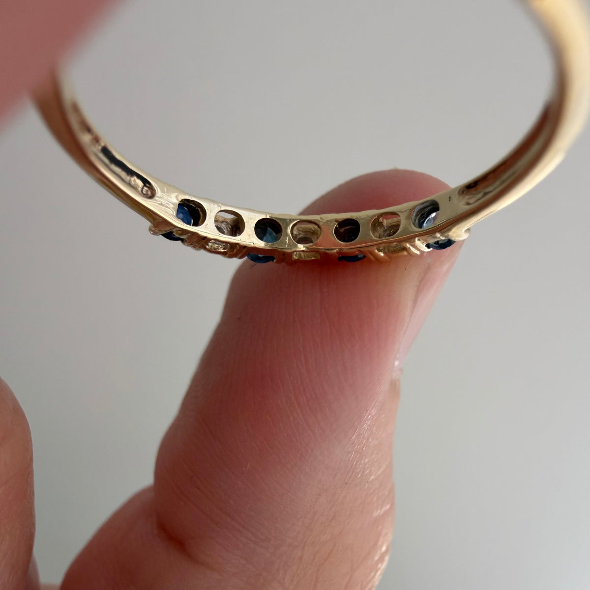 V I N T A G E // diverse blues / 10k half eternity band with topaz and diamonds / size 7.25