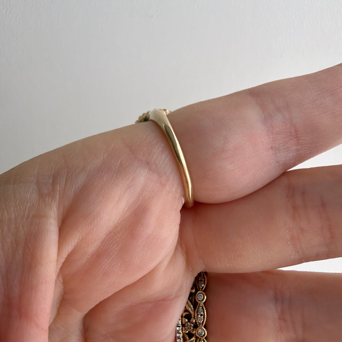 V I N T A G E // tois and mois blooms / 10k + topaz + spinel + one CZ floral ring / size 5.5