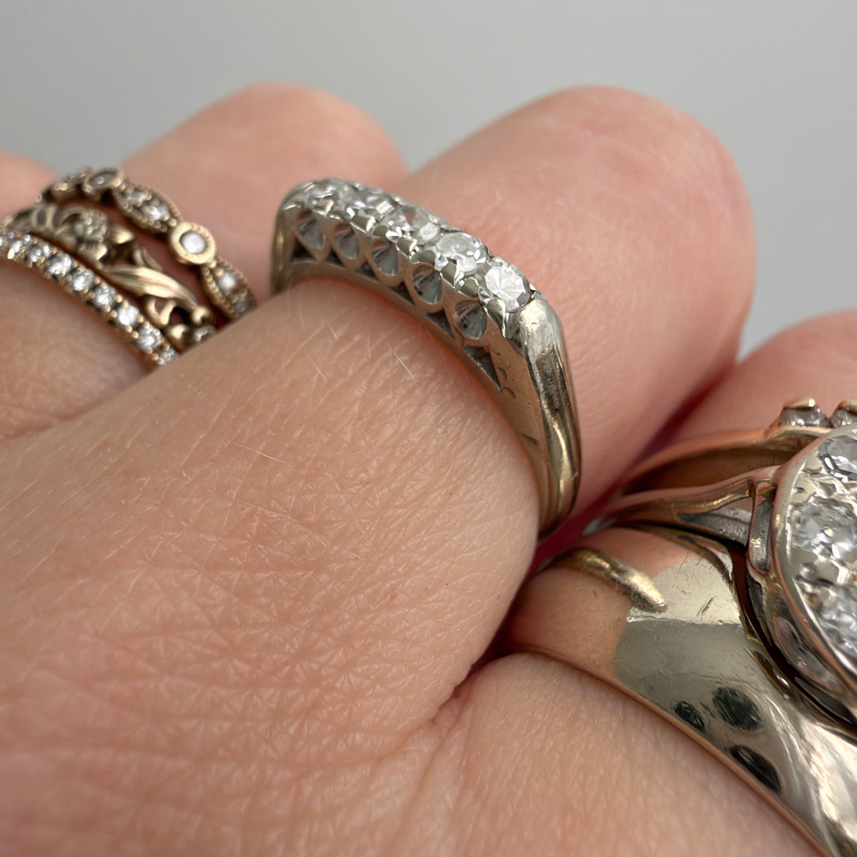 V I N T A G E // mid century sparkle / 14k white gold five diamond band / size 4.75+