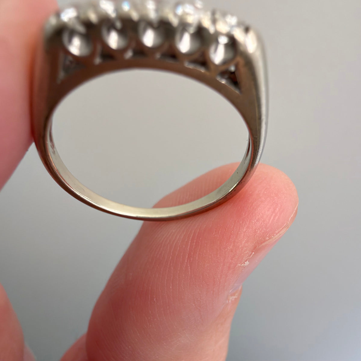 V I N T A G E // mid century sparkle / 14k white gold five diamond band / size 4.75+