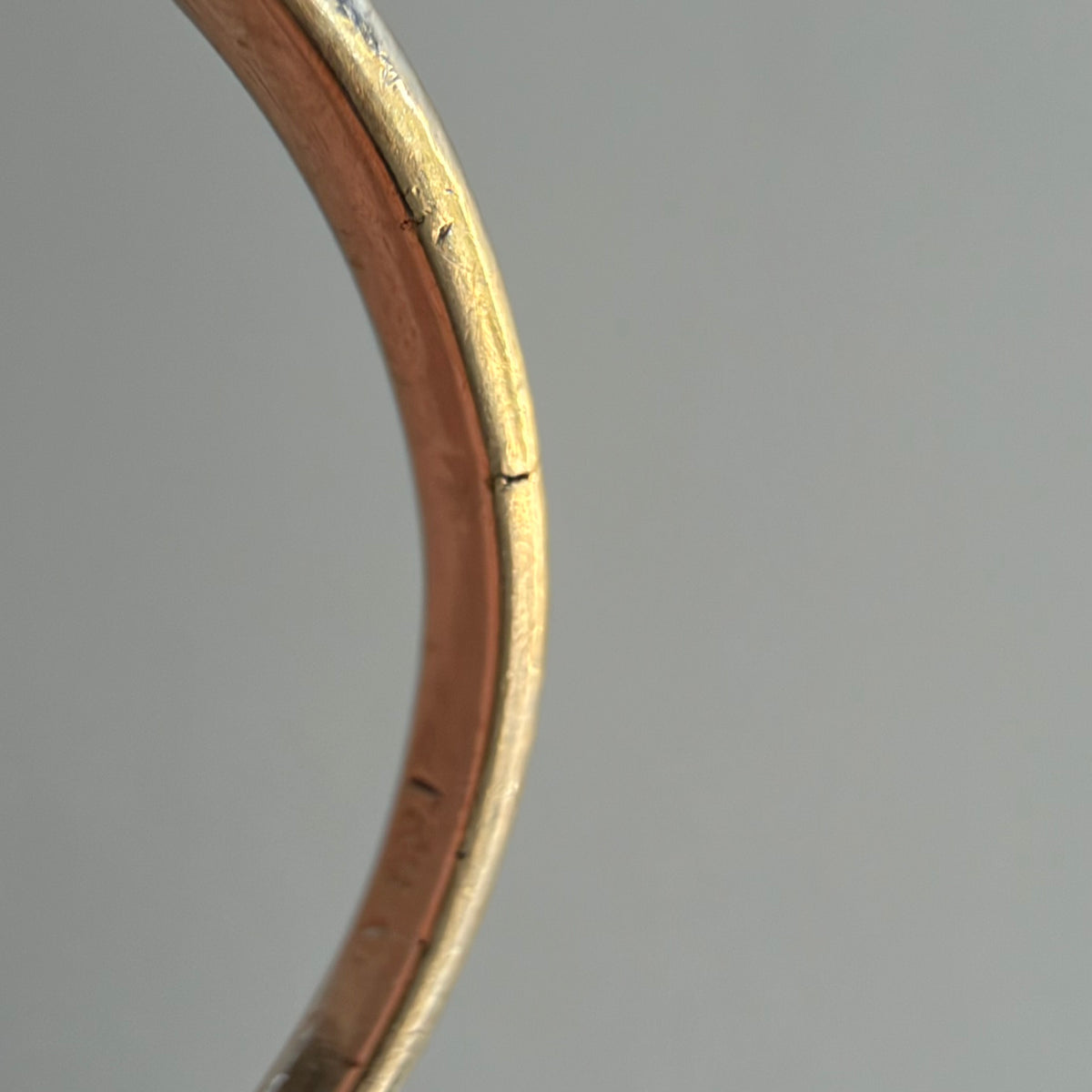 V I N T A G E // snake shape / 10k stylized snake-ish ring with topaz and diamonds / size 5.25