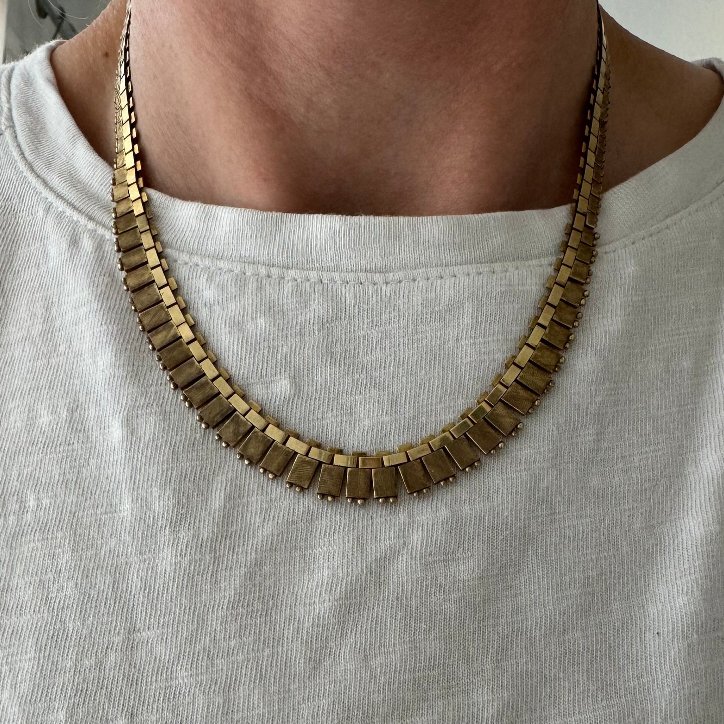 V I N T A G E // 1975 Cleopatra / 9k yellow gold paneled collar necklace / 17", 20.6g