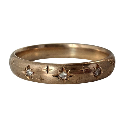 reimagined A N T I Q U E // star story / 14k donut band with three new star-set diamonds and engraved starbursts / size 10