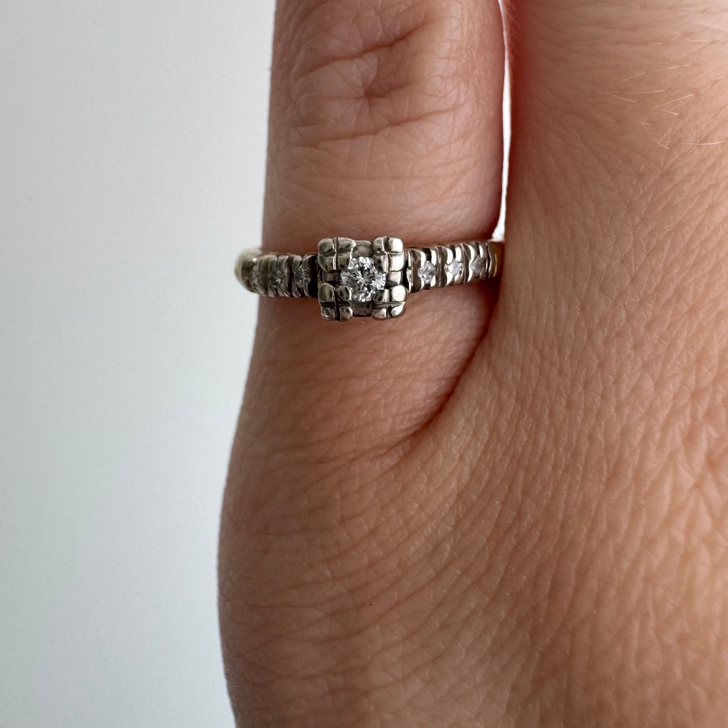 V I N T A G E // pinky promise / 14k and diamond seven stone stackable ring / size 3.5