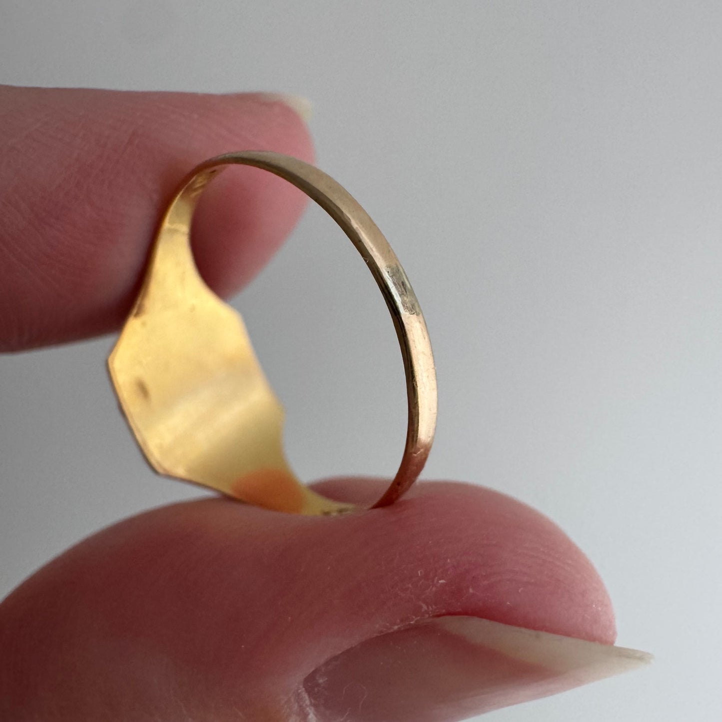 V I N T A G E // golden nugget / 14k + bloomed 22k finish gold rush era nugget signet / almost size 5
