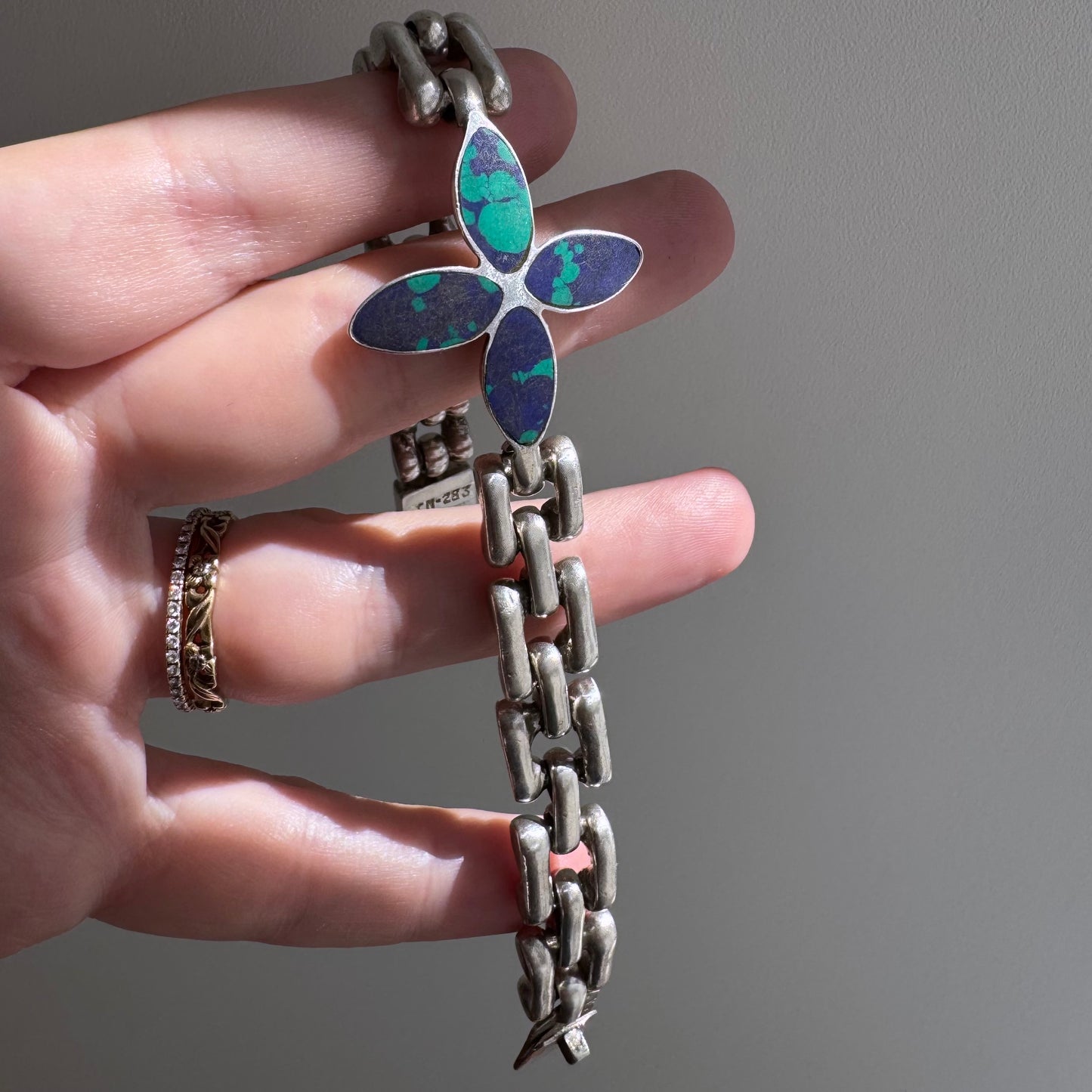 V I N T A G E // azurmalachite bloom / 950 silver flower and link bracelet / 7 3/8", 40.3g