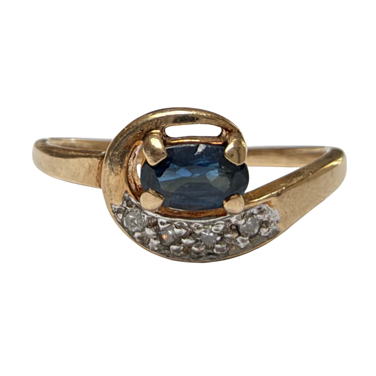 V I N T A G E // snake shape / 10k stylized snake-ish ring with topaz and diamonds / size 5.25